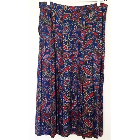 Pendleton Dresses & Skirts - Vintage Pendleton Sophisticates Paisley Midi Skirt
Size 14 Petite Made in USA